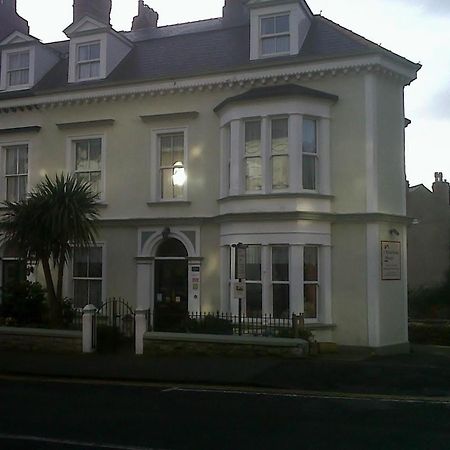 Christleton House Hotel ลันดิดโน ภายนอก รูปภาพ